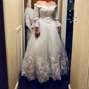 Ilissa wedding dress size 10